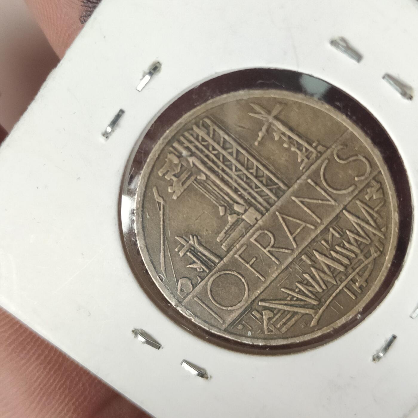 英雄古币捡漏专场第一期无押金可累计捡漏，全场50包邮，偏远地区除外。 法国