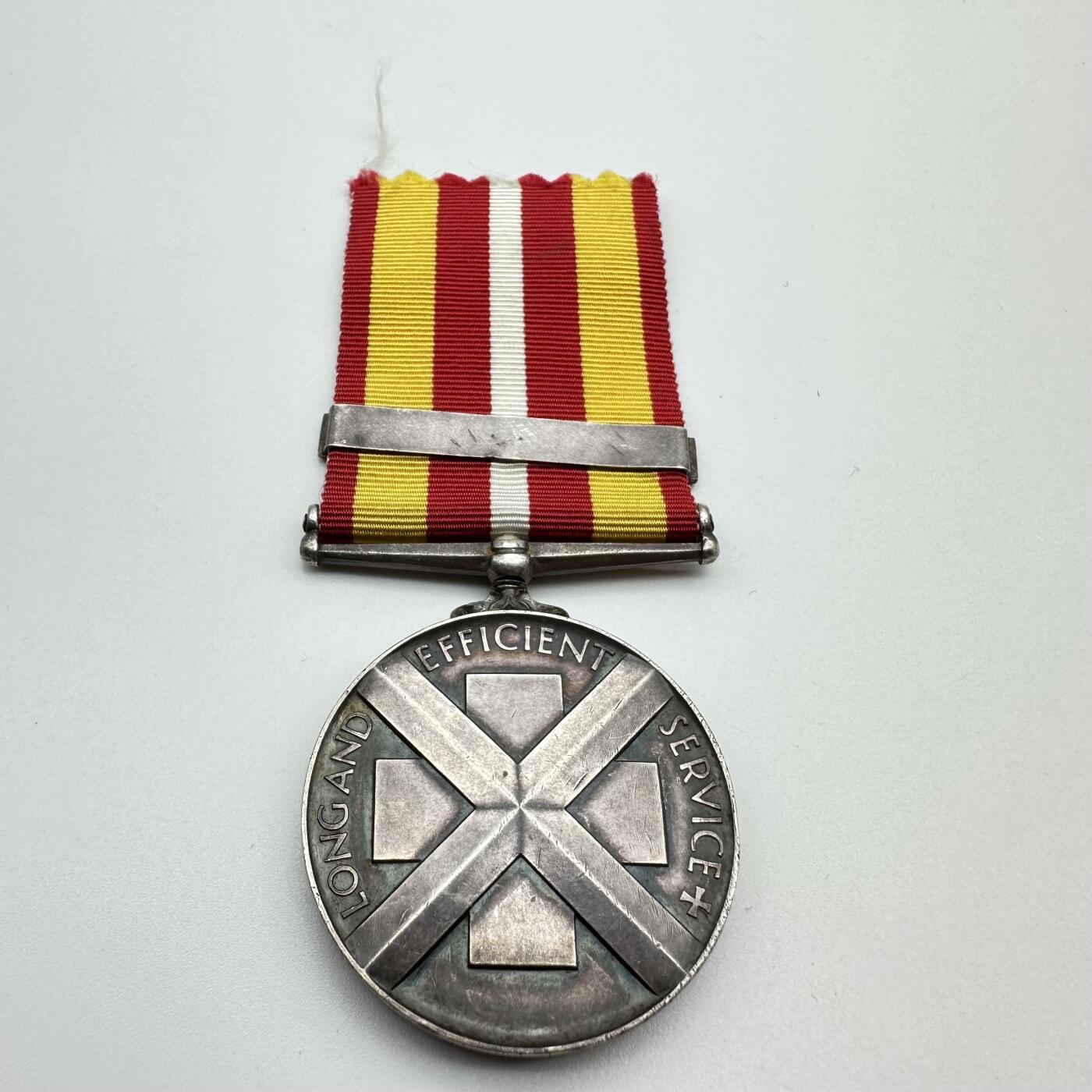 勋章奖章交易所7.20拍卖 英国红十字会志愿者长期服务奖章