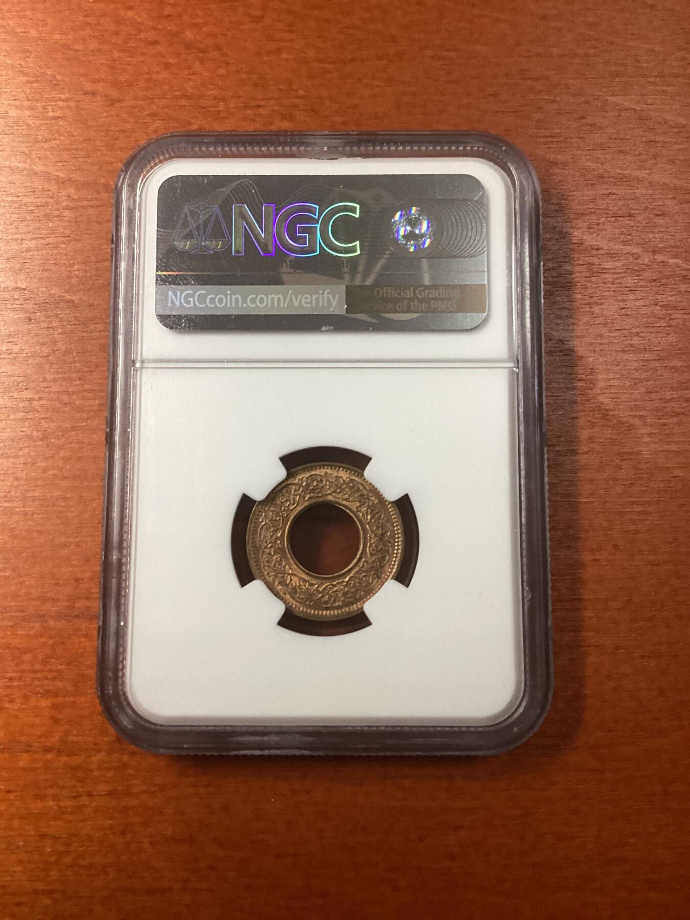 长老汇龙年精选第九场拍卖 1945(B) 印度平冠1派沙铜币，NGC MS65RB，带diamond版