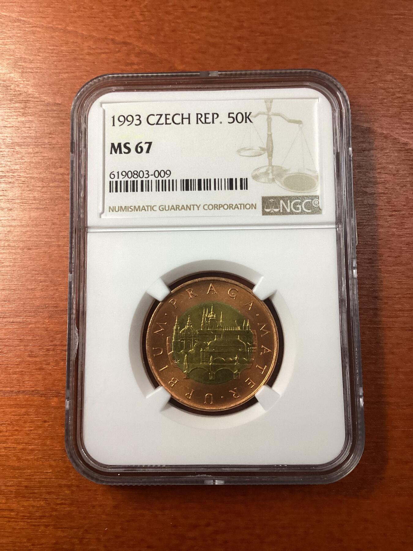 长老汇龙年精选第九场拍卖 1993 捷克50克朗双金属币，NGC MS67，3枚并列冠军之一，获奖币