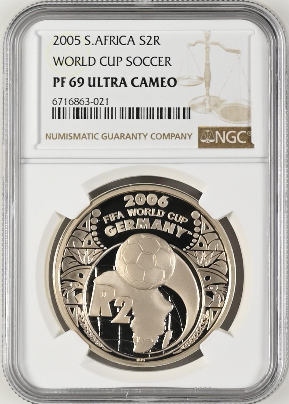 长老汇龙年精选第九场拍卖 2005南非2006德国世界杯2朗德精制银币，NGC PF69UC，更高分10枚，33.6克925银