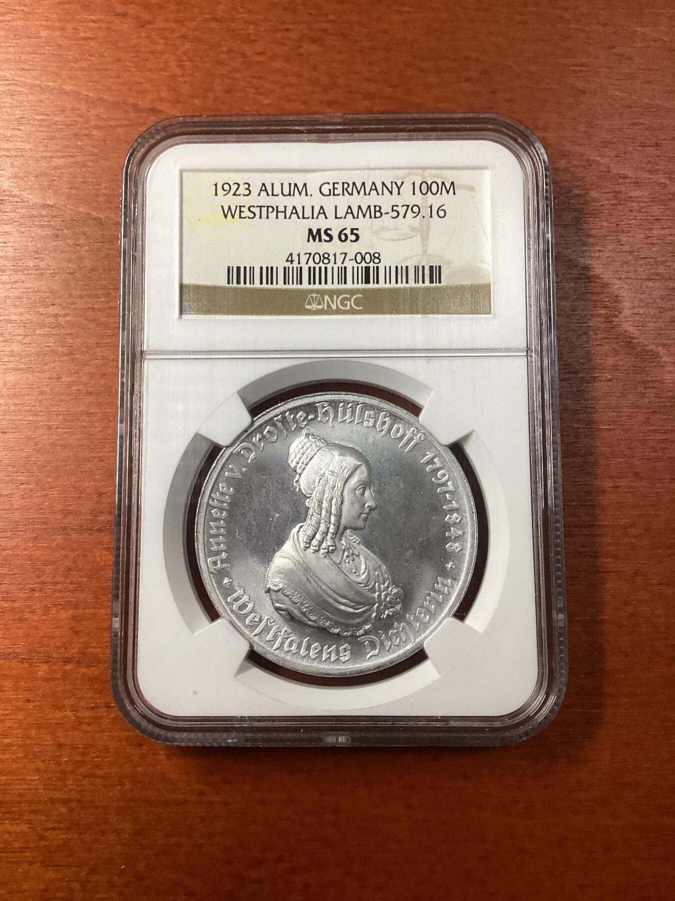 长老汇龙年精选第九场拍卖 1923 德国威斯特法兰德紧马币女诗人100马克，NGC MS65，亚军分，更高4枚，老盒 