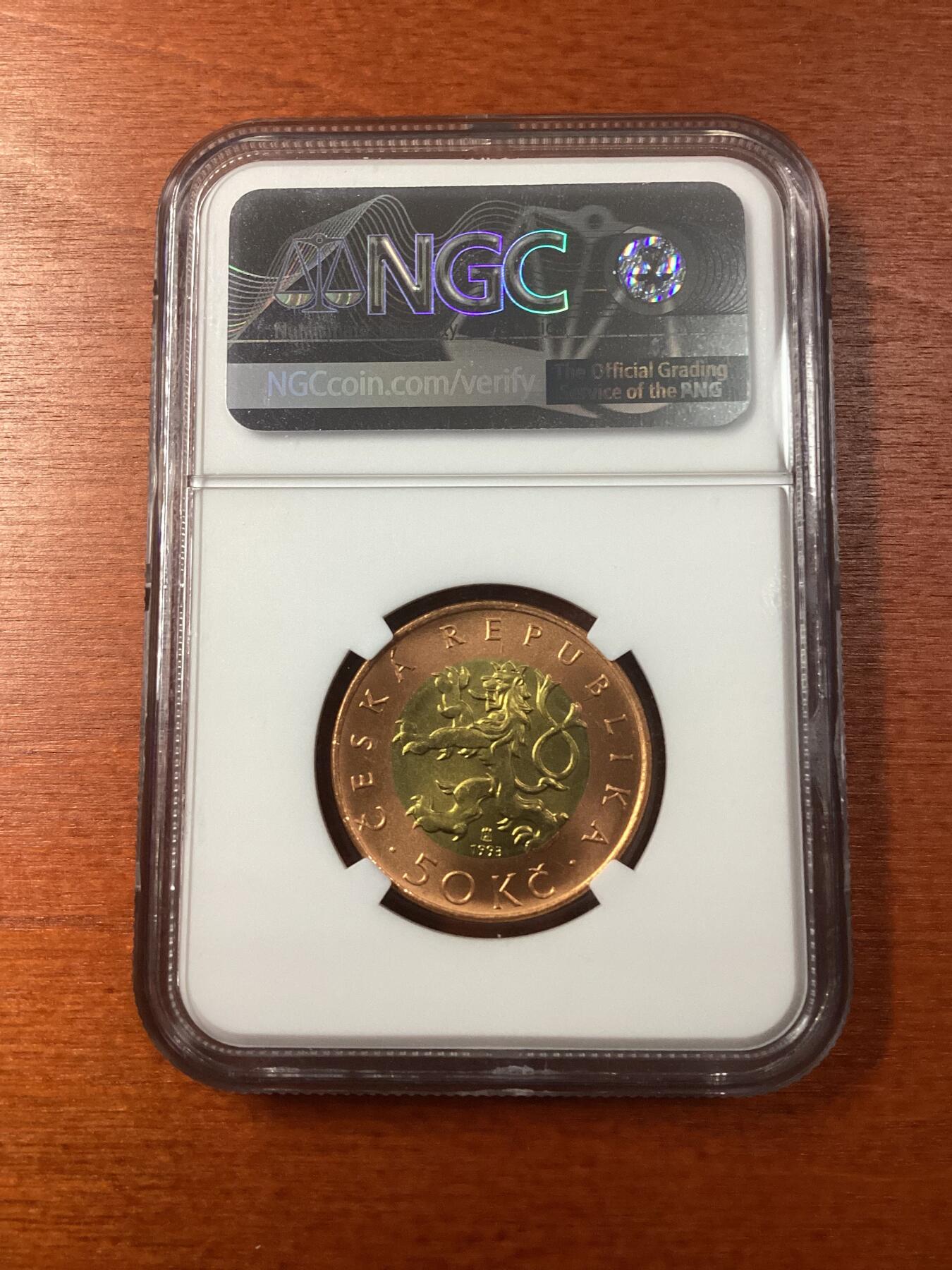 长老汇龙年精选第九场拍卖 1993 捷克50克朗双金属币，NGC MS67，3枚并列冠军之一，获奖币