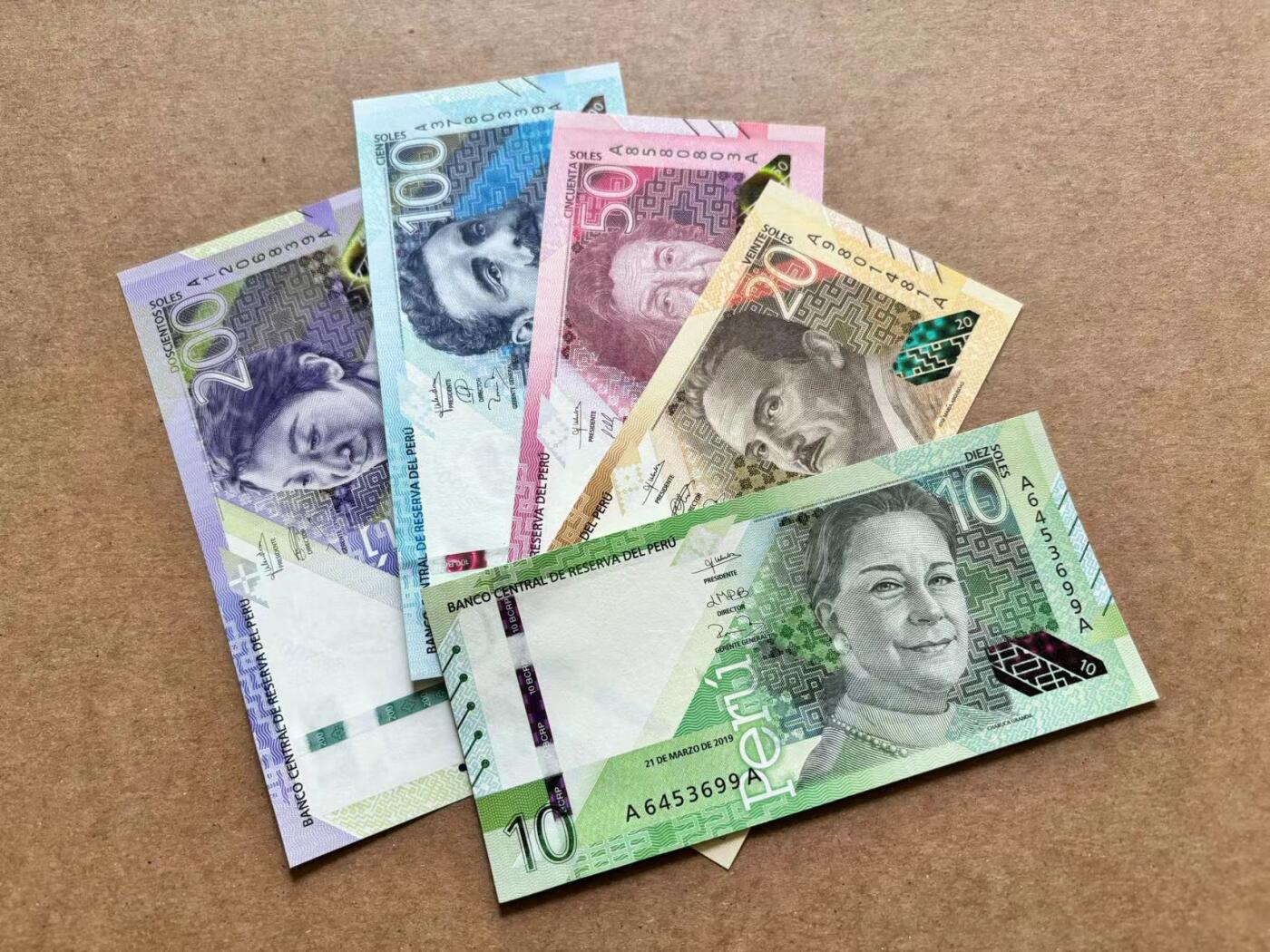 【Blue Auction】✨世界纸币精拍第506期【精】 【一组5张】秘鲁 新版 10-200比索  全新UNC 动物套