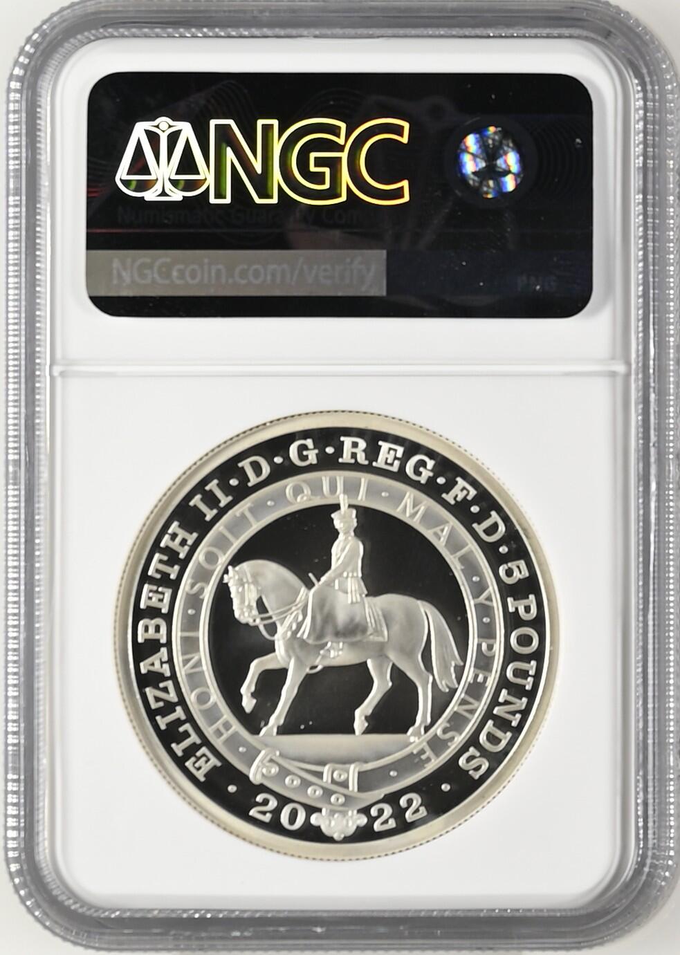 长老汇龙年精选第九场拍卖 2022 英国伊丽莎白二世在位七十周年纪念5英镑2盎司精制银币， NGC PF69UC，加厚盒