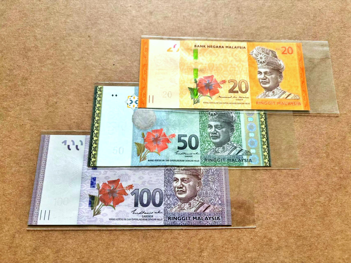 【Blue Auction】✨世界纸币精拍第506期【精】 【一组3张】马来西亚 20-100林吉特 全新UNC