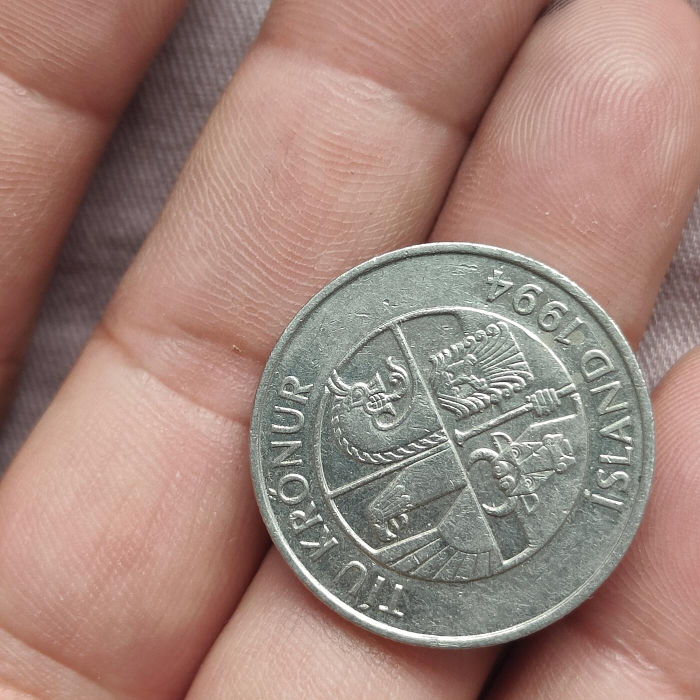 英雄古币捡漏专场第一期无押金可累计捡漏，全场50包邮，偏远地区除外。 冰岛