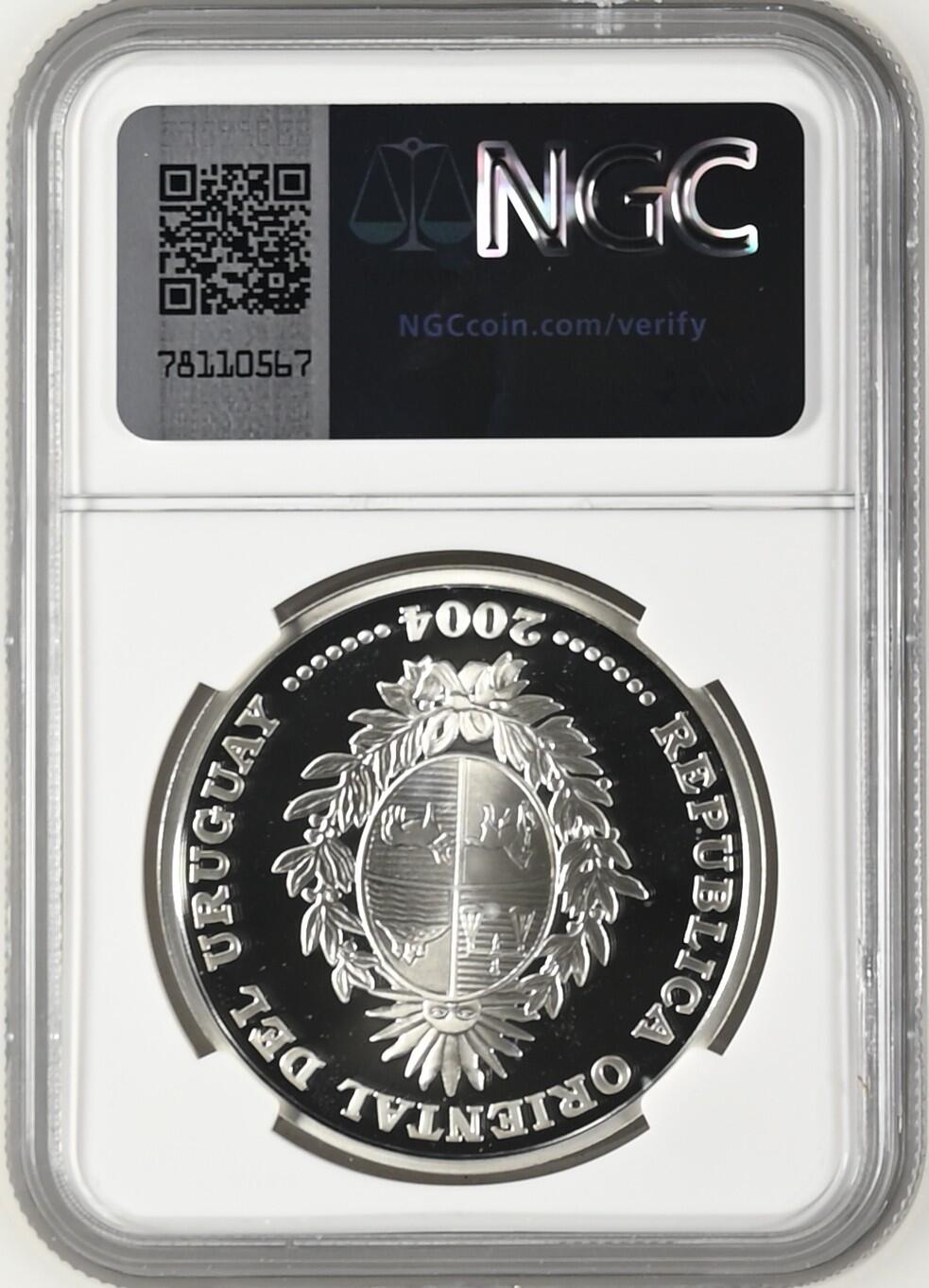 长老汇龙年精选第九场拍卖 2004乌拉圭2006德国世界杯三枚套币之二扑球1000比索精制银币，NGC PF68UC，唯一亚军分，更高分3枚