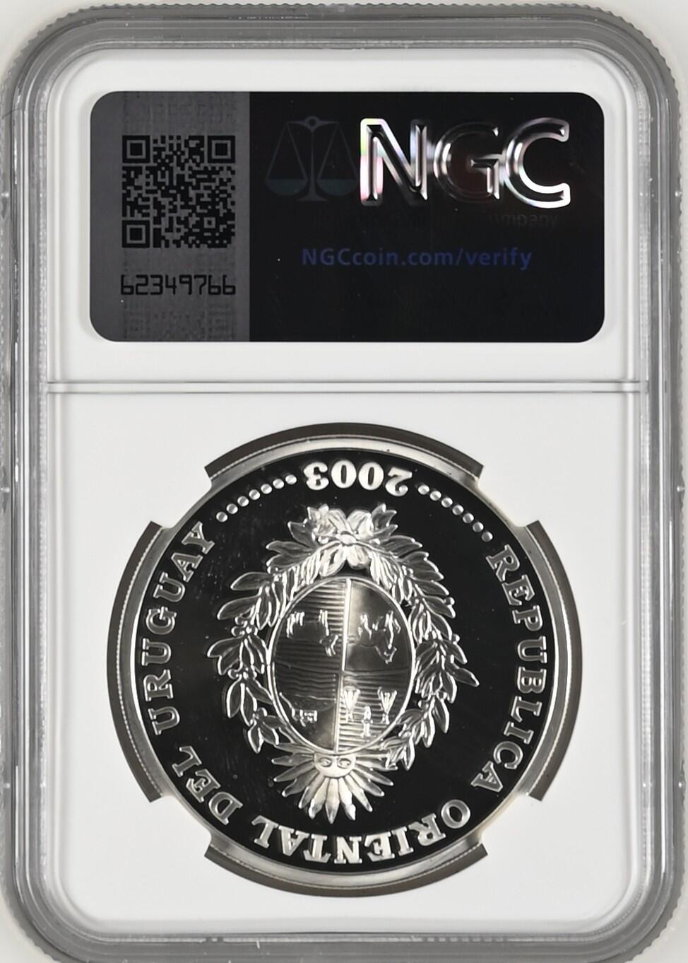 长老汇龙年精选第九场拍卖 2003 乌拉圭2006德国世界杯三枚套币之三踢球1000比索精制银币，NGC PF67UC，唯一季军分，更高分3枚