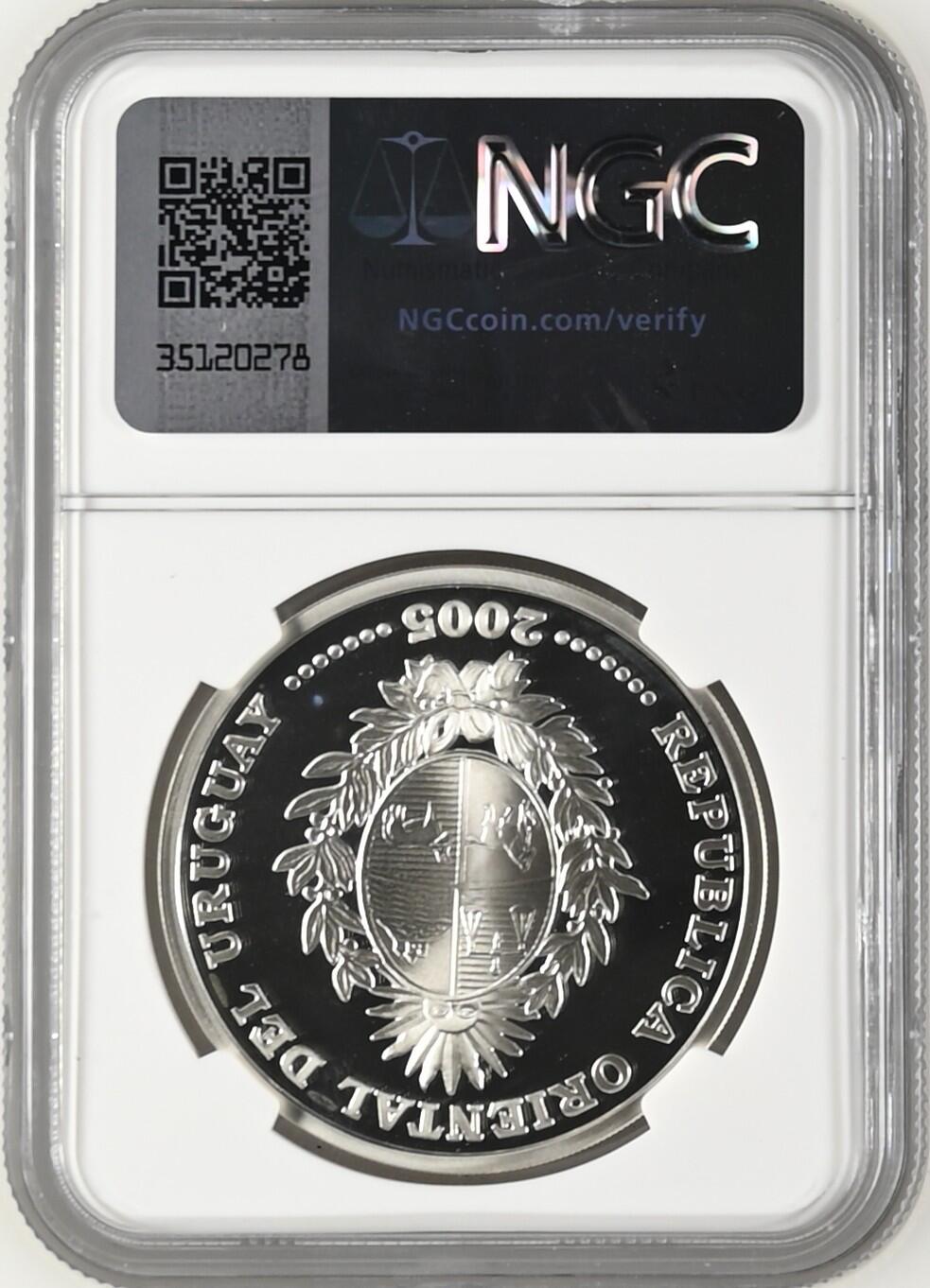 长老汇龙年精选第九场拍卖 2005 乌拉圭2006德国世界杯三枚套币之一世界杯1000比索精制银币，NGC PF69UC，唯二冠军分