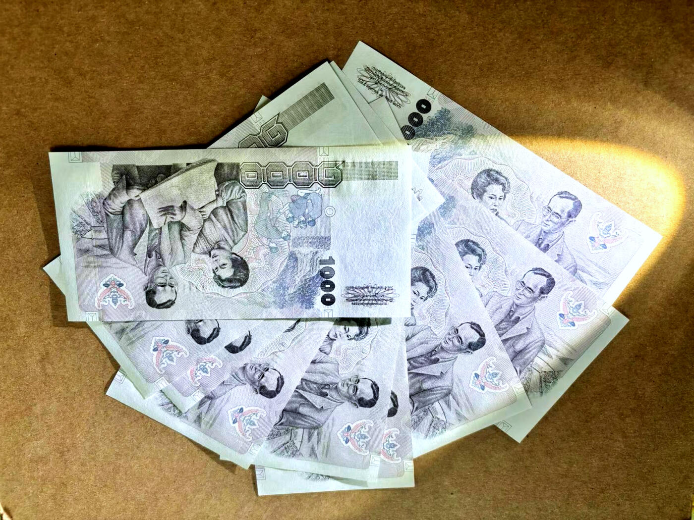 【Blue Auction】✨世界纸币精拍第506期【精】 【一组9张】泰国 1000铢 全新UNC