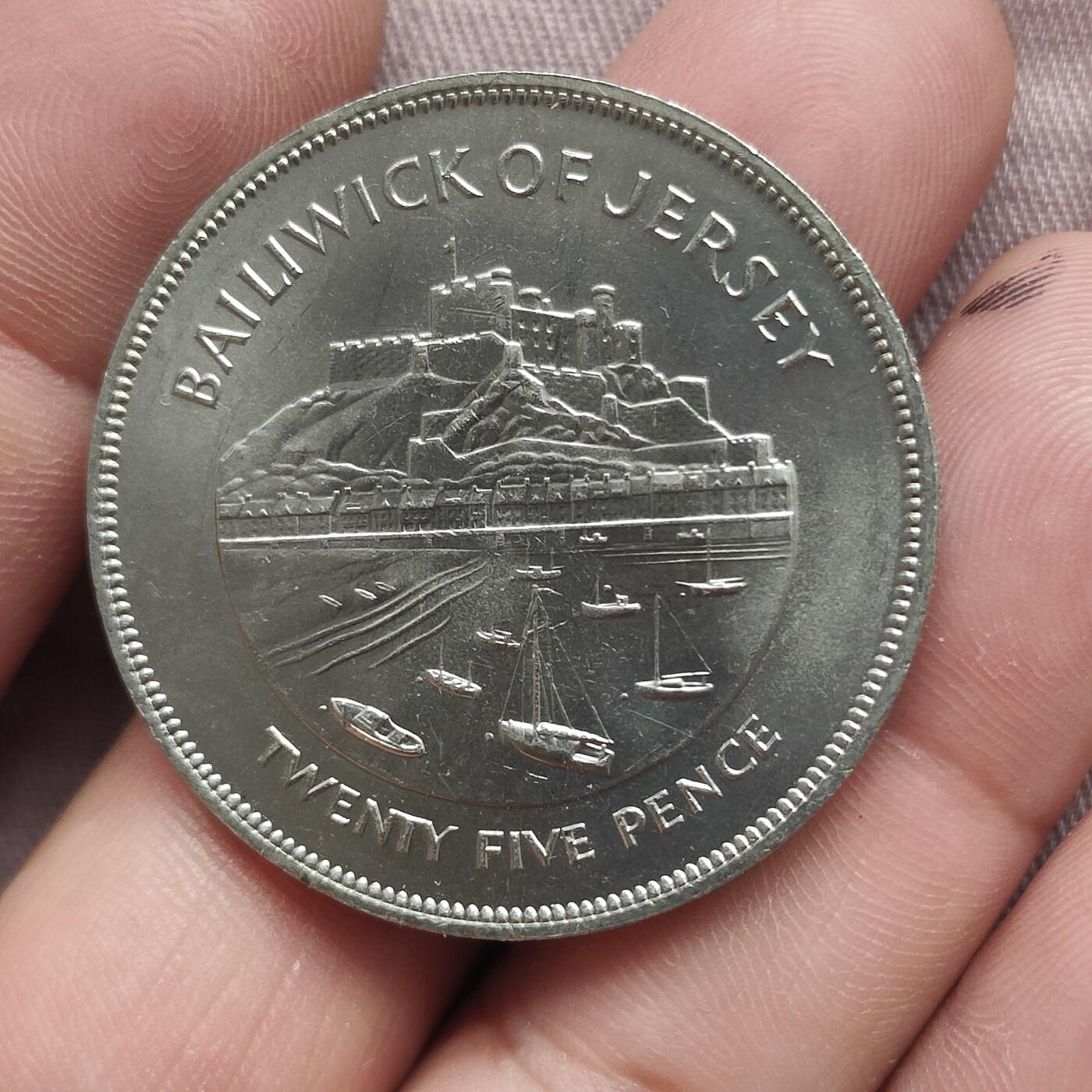 英雄古币捡漏专场第一期无押金可累计捡漏，全场50包邮，偏远地区除外。 英国纪念币一克郎。