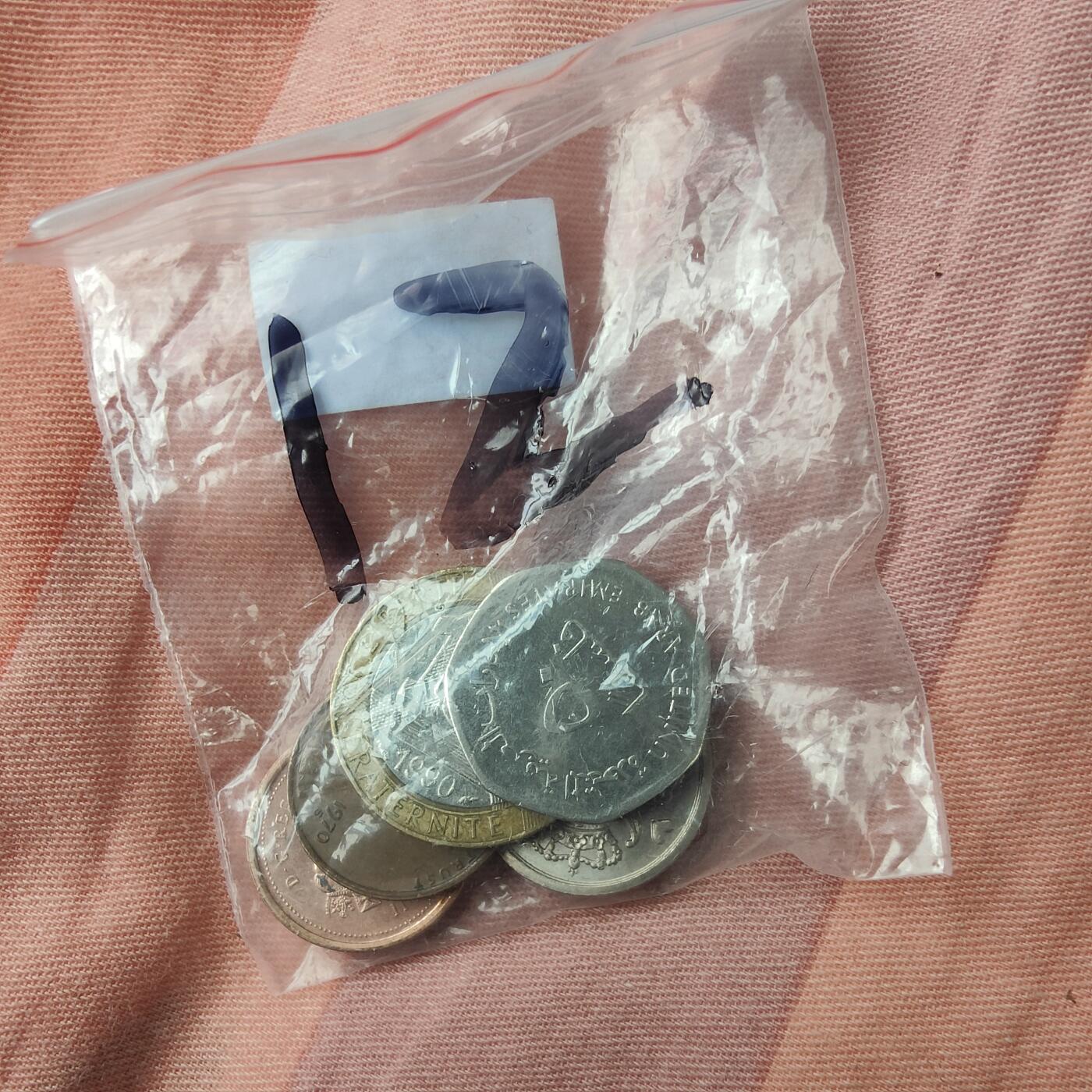 英雄古币捡漏专场第一期无押金可累计捡漏，全场50包邮，偏远地区除外。 外国硬币7枚