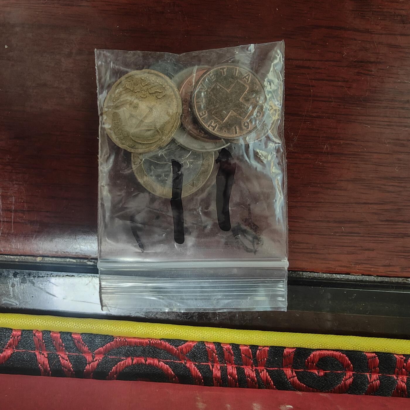 英雄古币捡漏专场第一期无押金可累计捡漏，全场50包邮，偏远地区除外。 外国硬币7枚