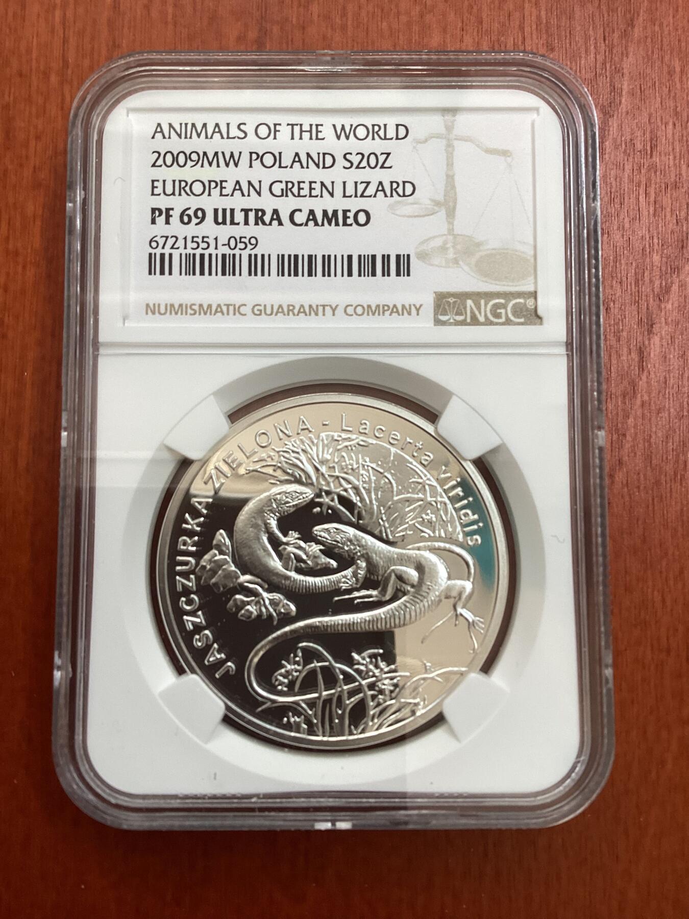 长老汇龙年精选第九场拍卖 2009MW波兰世界动物之欧洲绿蜥 20兹罗提精制银币，NGC PF69UC