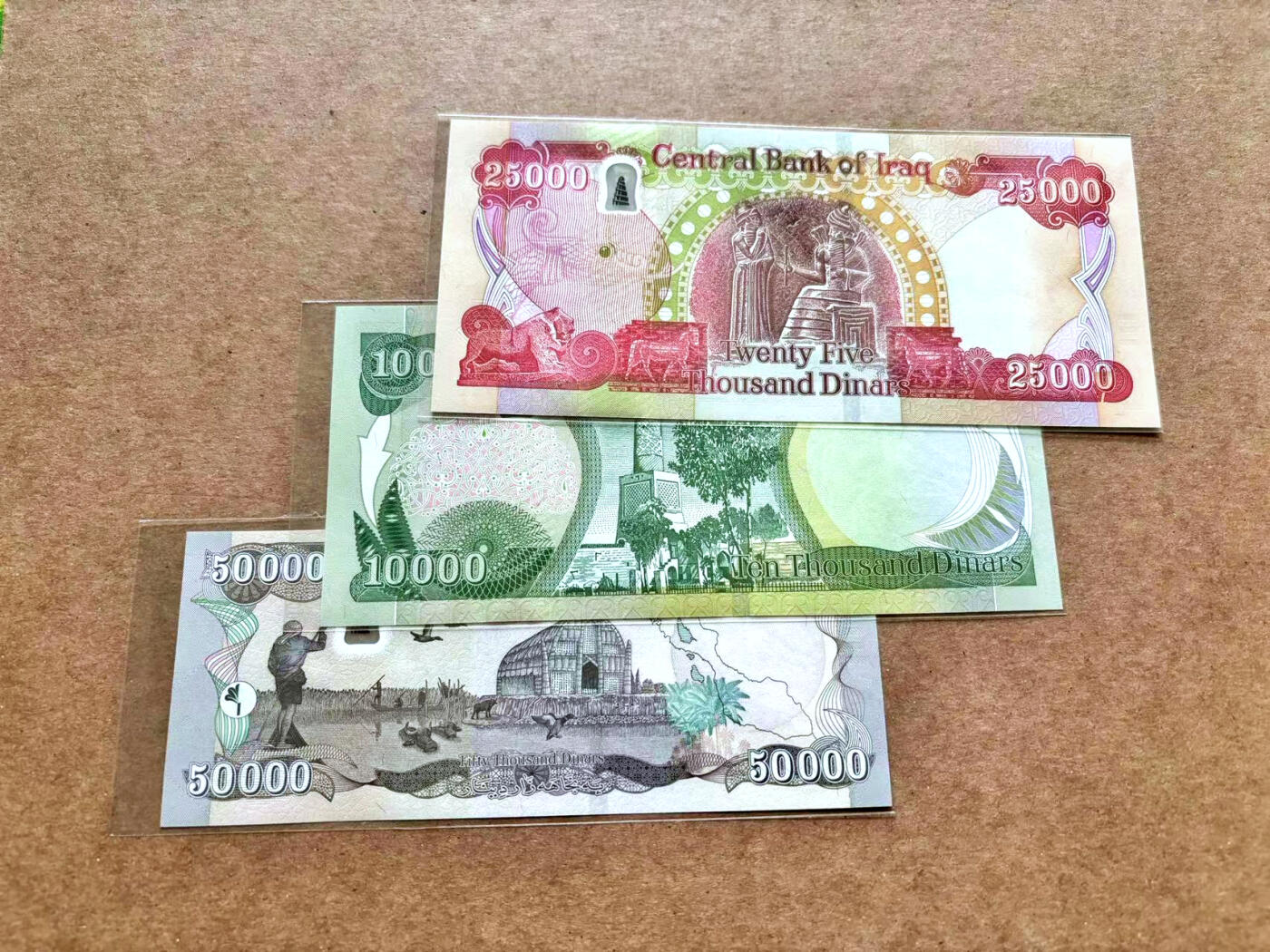 【Blue Auction】✨世界纸币精拍第506期【精】 【一组3张】伊拉克 10000-50000第纳尔 全新UNC