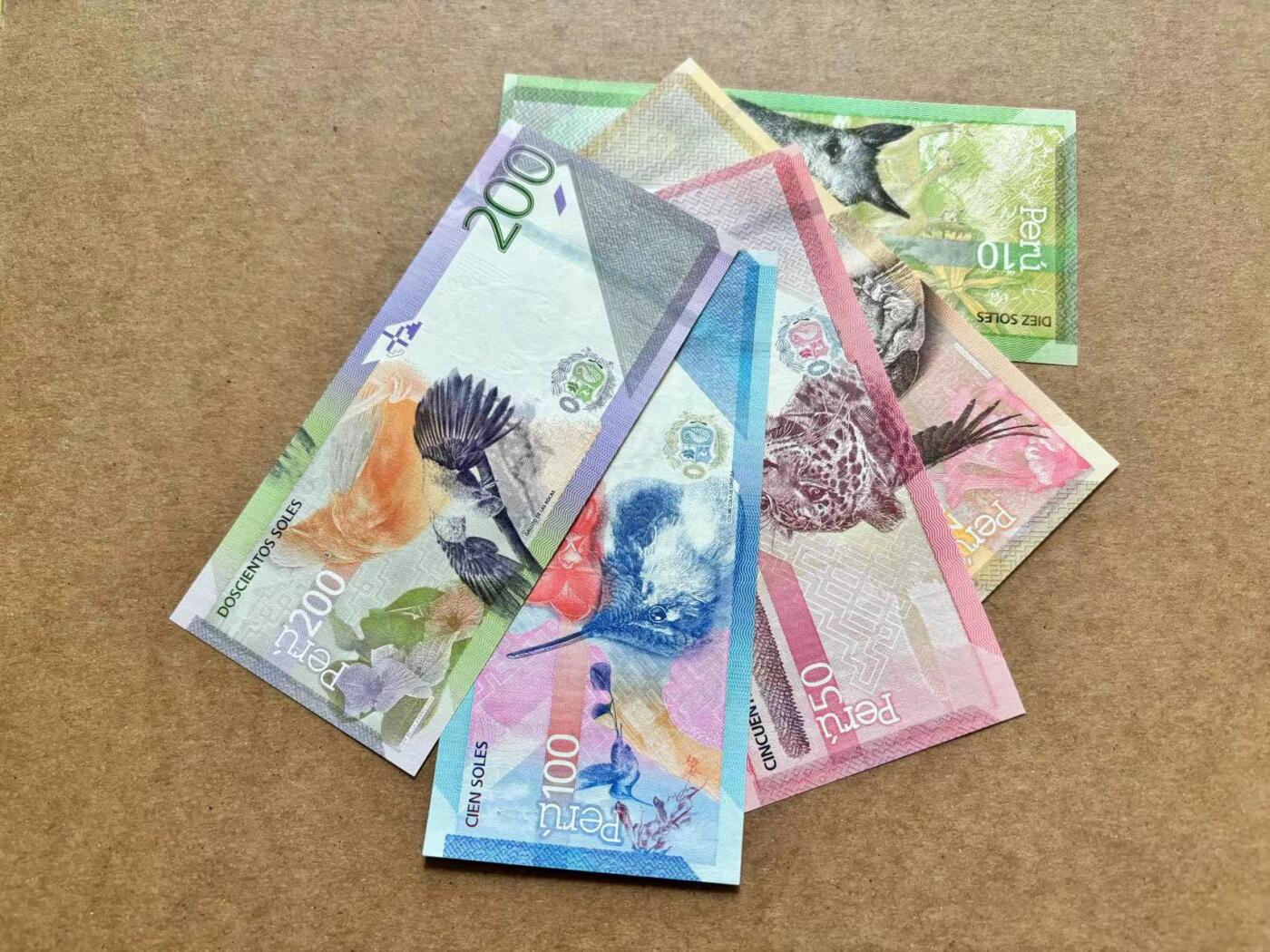 【Blue Auction】✨世界纸币精拍第506期【精】 【一组5张】秘鲁 新版 10-200比索  全新UNC 动物套