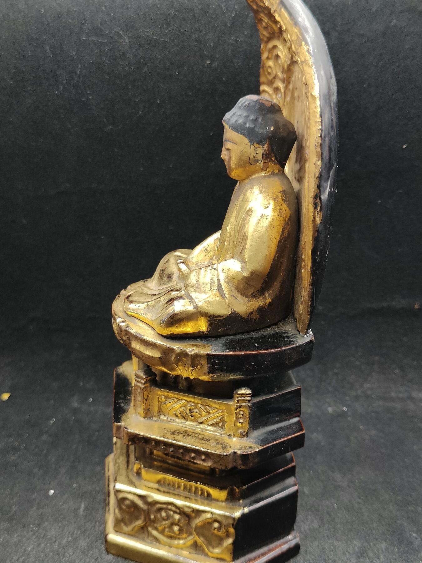 全场0元起拍 第175期 咸鱼国勋章拍卖专场 7月21日（周日）下午6：00开始 日本漆木佛像 年代不详