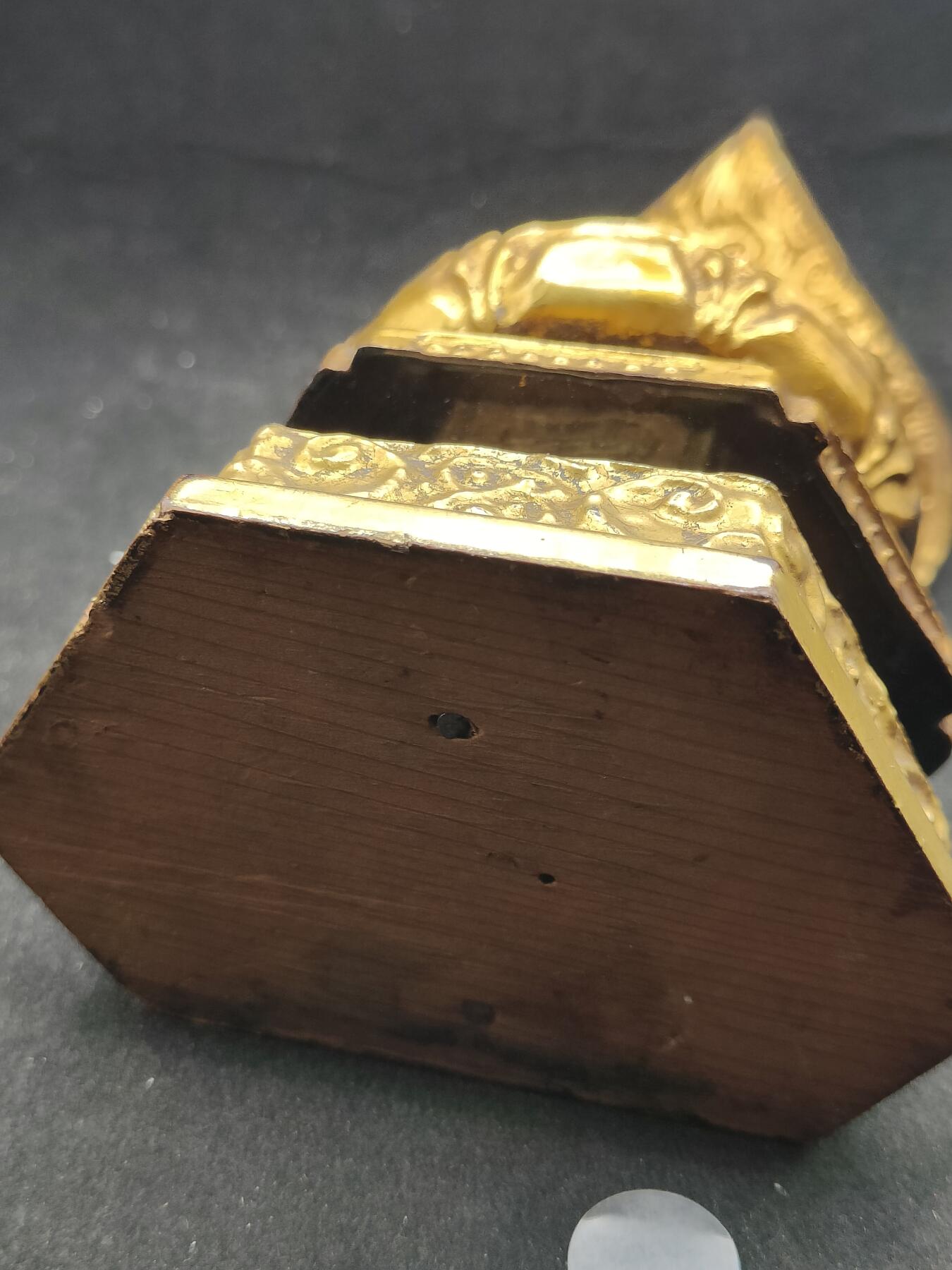 全场0元起拍 第175期 咸鱼国勋章拍卖专场 7月21日（周日）下午6：00开始 日本漆木佛像 年代不详