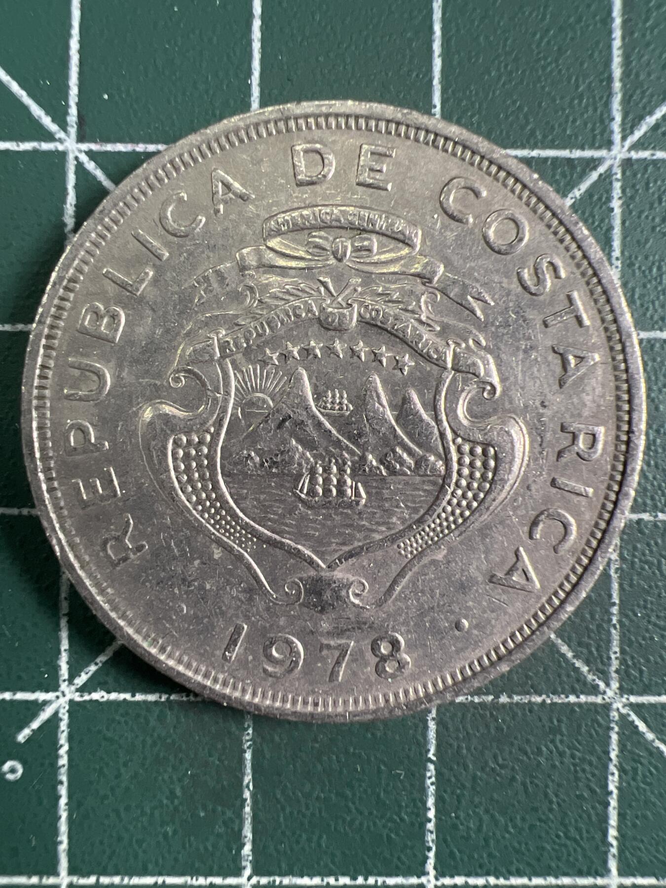 第656期 硬币场 （无押金，捡漏，全场50包邮，偏远地区除外，接收代拍业务，本店十天发一次货） 哥斯达黎加2克朗 1978年