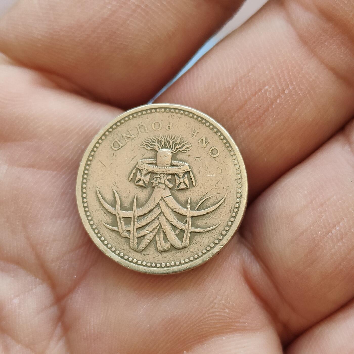英雄古币捡漏专场第一期无押金可累计捡漏，全场50包邮，偏远地区除外。 英国英镑