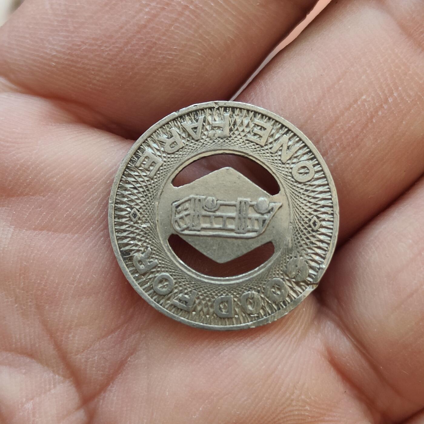 英雄古币捡漏专场第一期无押金可累计捡漏，全场50包邮，偏远地区除外。 美国公交币