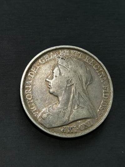 臻藏泉阁国内外钱币 - 英国披莎马剑银币