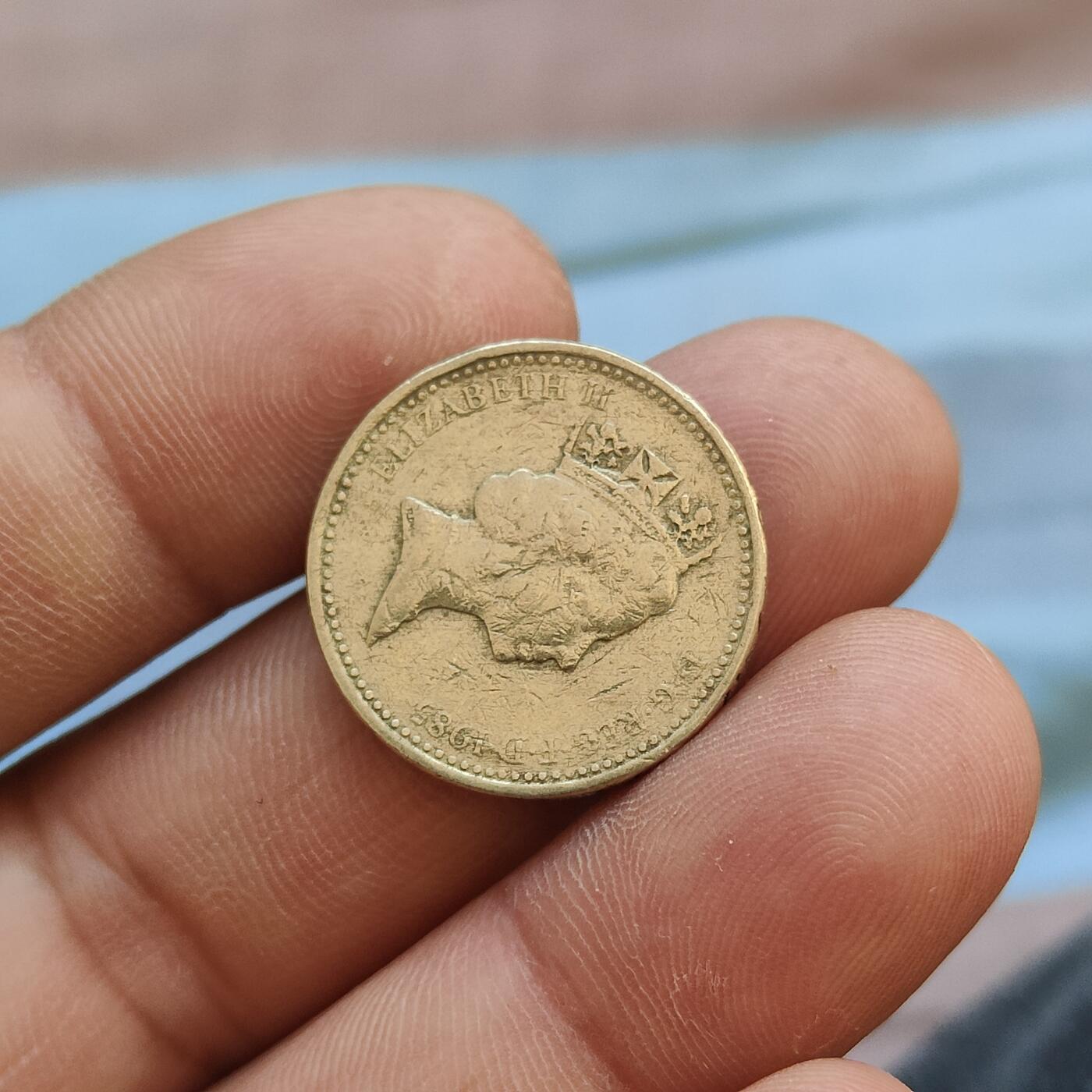 英雄古币捡漏专场第一期无押金可累计捡漏，全场50包邮，偏远地区除外。 英国英镑