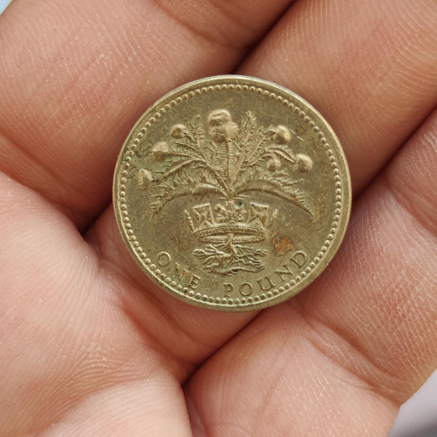 英雄古币捡漏专场第一期无押金可累计捡漏，全场50包邮，偏远地区除外。 英国英镑