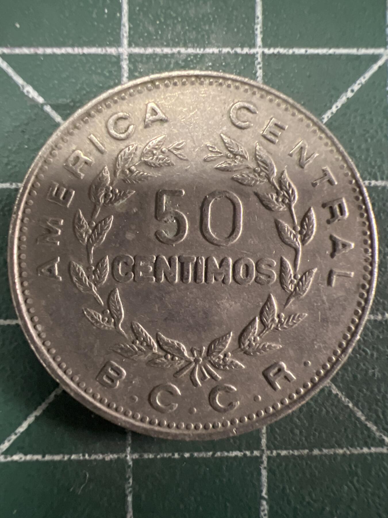 第656期 硬币场 （无押金，捡漏，全场50包邮，偏远地区除外，接收代拍业务，本店十天发一次货） 哥斯达黎加50分 1975年