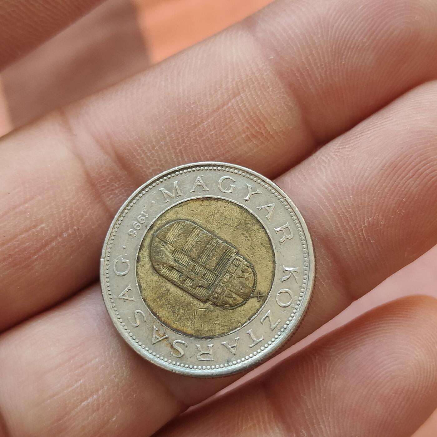 英雄古币捡漏专场第一期无押金可累计捡漏，全场50包邮，偏远地区除外。 匈牙利