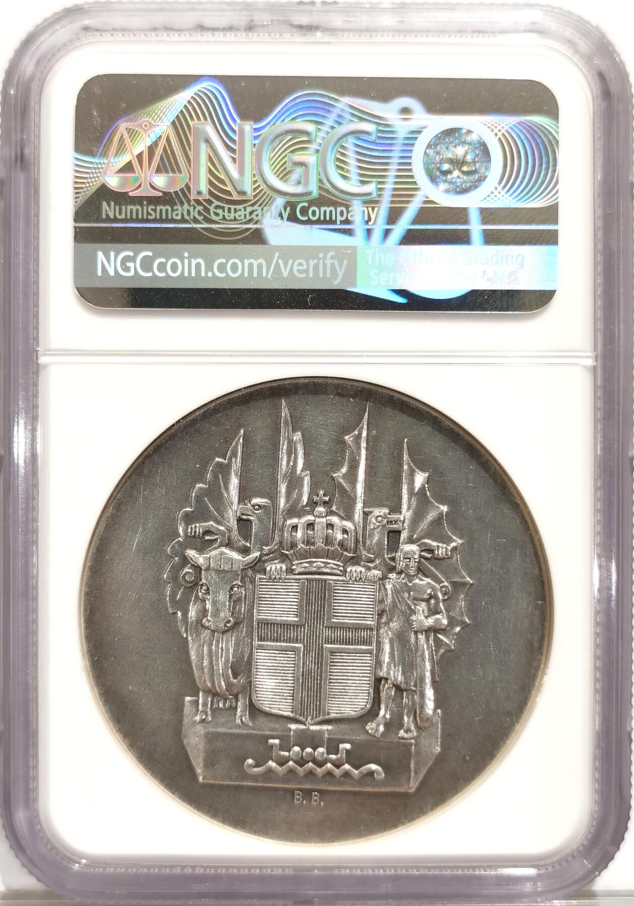 博洋堂世界钱币拍卖第084期（全场包邮） NGC UNC 1930冰岛议会千年10克朗超大银币，十分少见，看不出有清洗，盒子有破损