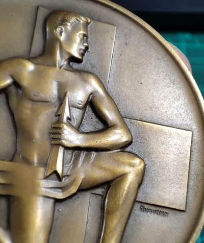 欧洲艺术麦朵尔 周五结拍 瑞士1949射击节铜章品相佳