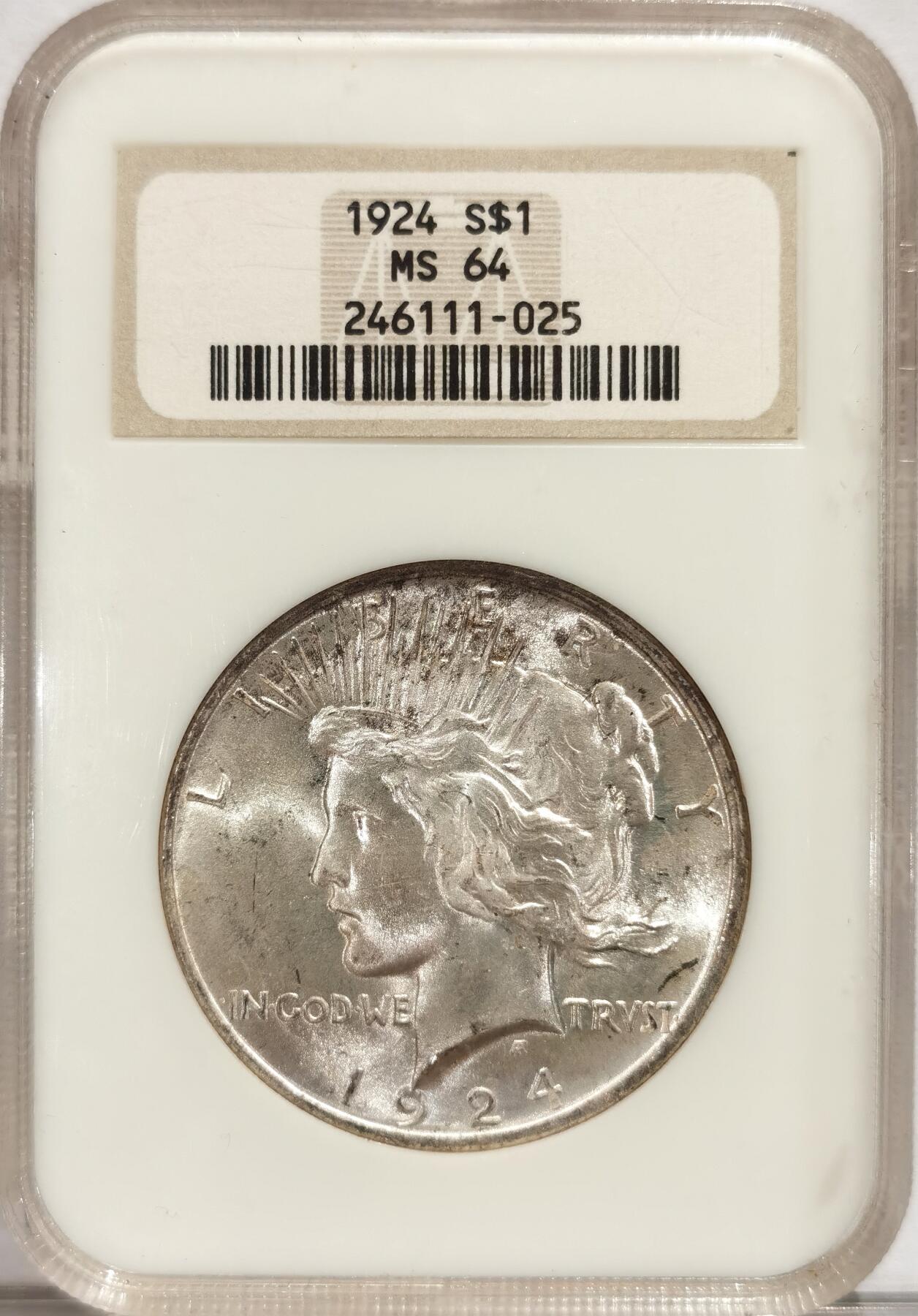 博洋堂世界钱币拍卖第084期（全场包邮） 1924年美国和平银元P版NGC-MS64，原汁原味老包浆，包浆醇厚，NGC经典老白盒严评无官网图，状态极佳，市场上比较少见的年份