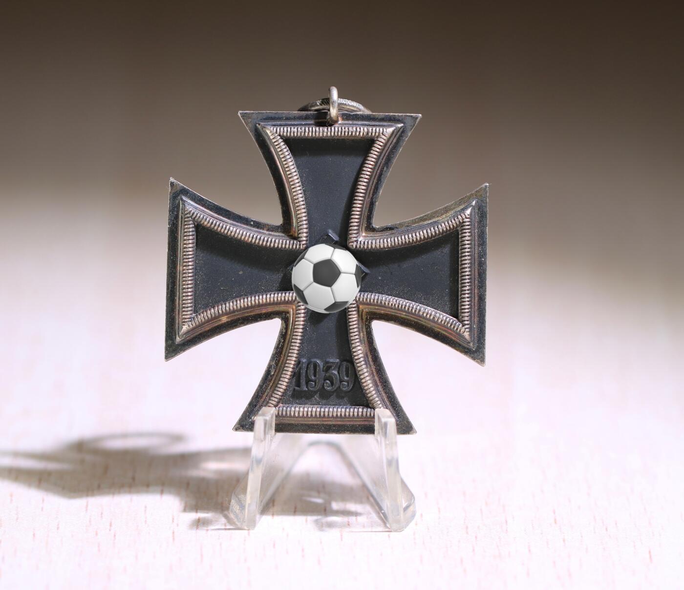 大猫徽章拍卖第251期 珍爱和平 EK2 2⃣️ 品相完美