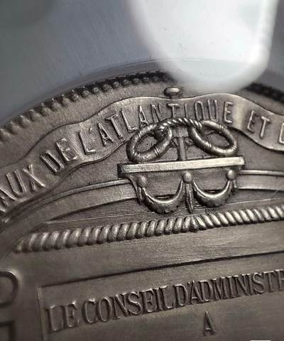 欧洲艺术麦朵尔 周五结拍 1938法国大西洋海运大银章68mm150克左右