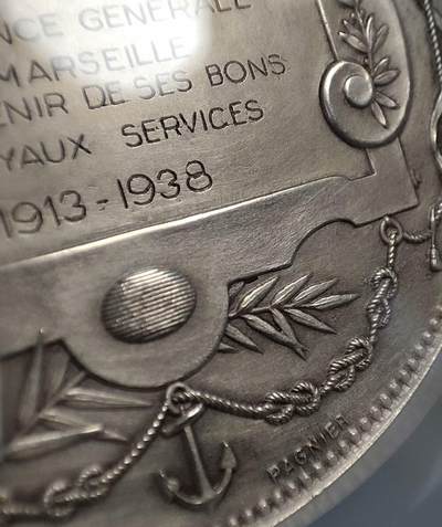 欧洲艺术麦朵尔 周五结拍 1938法国大西洋海运大银章68mm150克左右