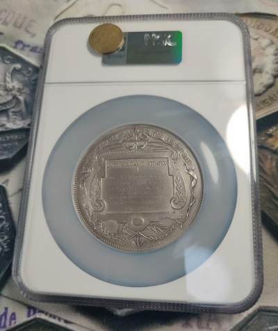 欧洲艺术麦朵尔 周五结拍 1938法国大西洋海运大银章68mm150克左右