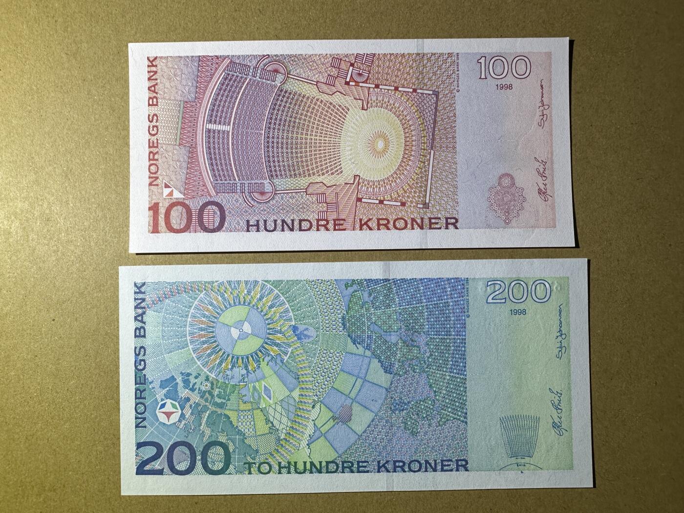 《张总收藏》159期-外币周日畅拍场 挪威100、200克朗2张 UNC 1998年初版