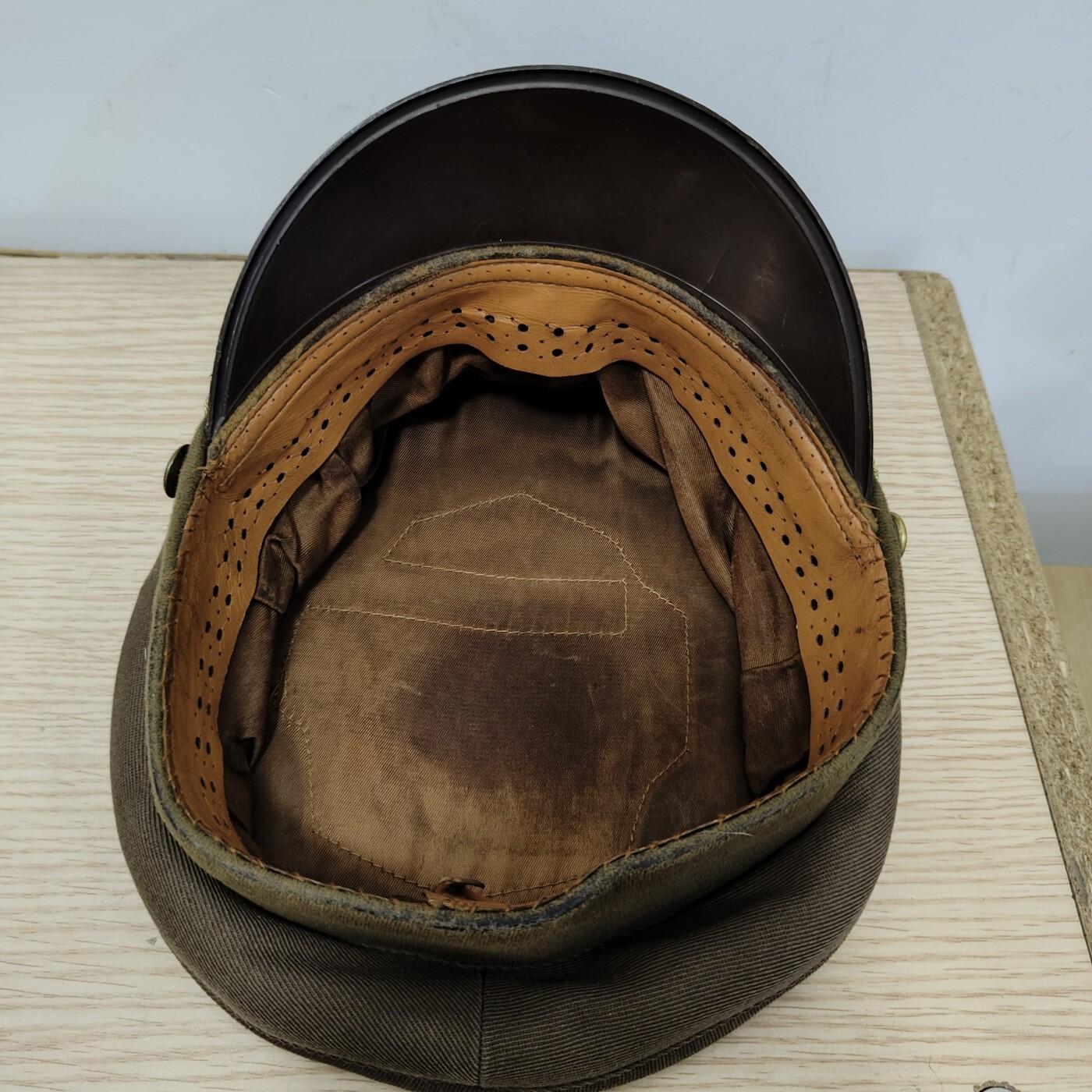 全场0元起拍 第176期 咸鱼国勋章拍卖专场 7月24日（周三）下午6：00开始 匈牙利人民军 军官大檐帽 55CM