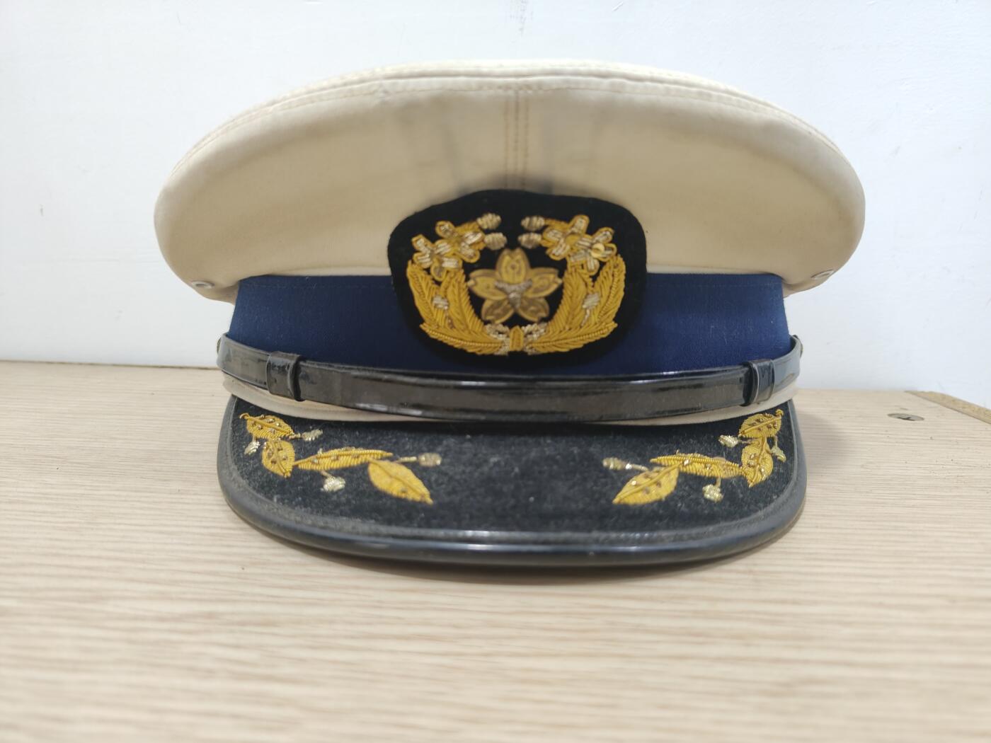 全场0元起拍 第176期 咸鱼国勋章拍卖专场 7月24日（周三）下午6：00开始 稀少，日本消防团音乐队刺绣大檐帽 56CM