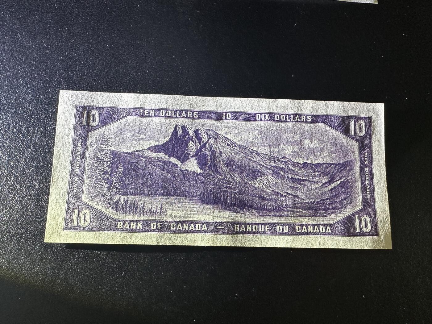 《外钞收藏家》第三百九十四期 1954年加拿大10加元 边角瑕疵 UNC- 魔鬼脸