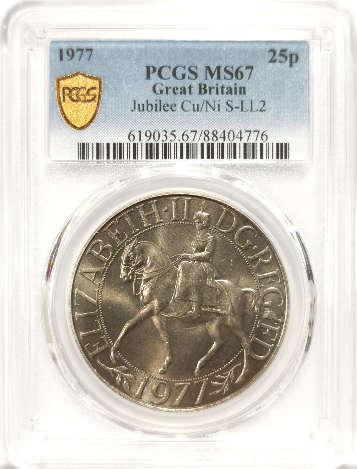 博洋堂世界钱币拍卖第084期（全场包邮） 冠军分 PCGS MS67 英国1977年伊丽莎白女王登基纪念克朗，五彩包浆，高分难得，pc送评记录一百多枚，67仅个位数