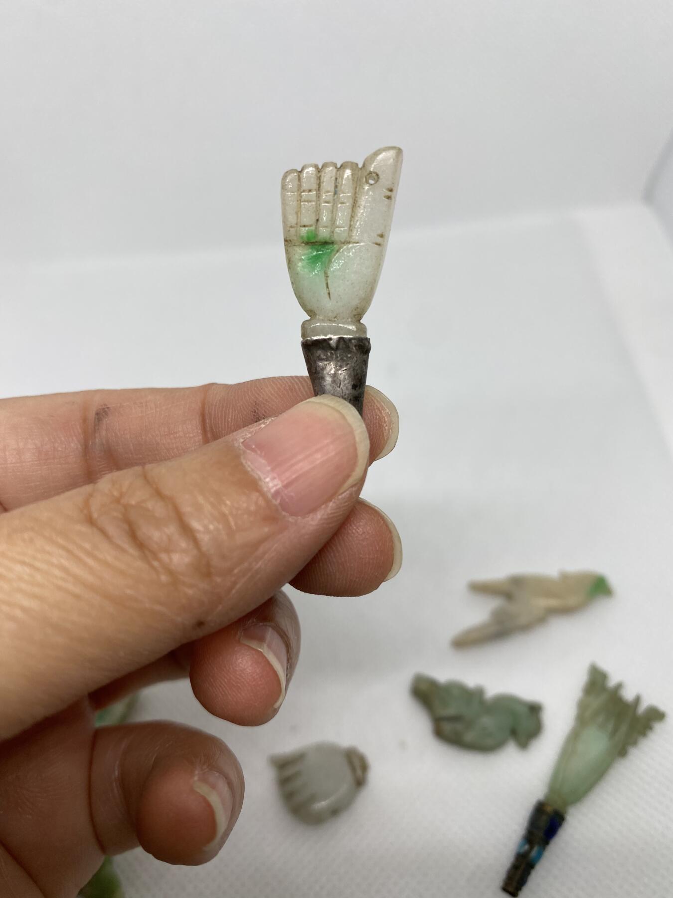 清代翡翠佛手花鸟簪子头7个，尺寸1.5-4.2厘米，品相如图，700包快递