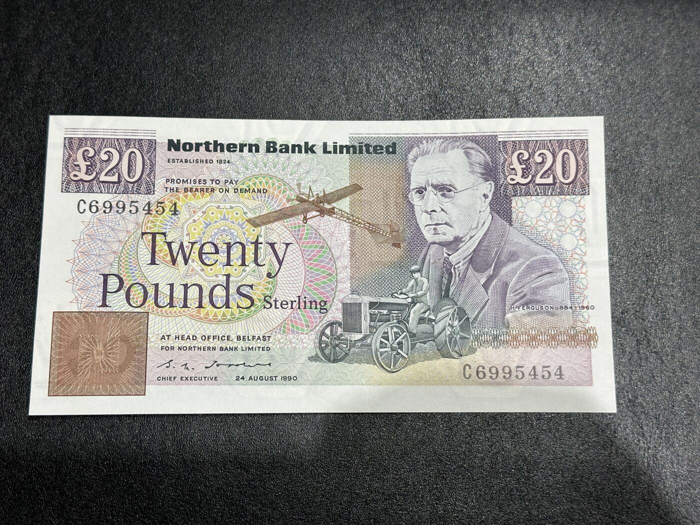 《外钞收藏家》第三百九十四期 1990年北爱尔兰20镑 全新UNC