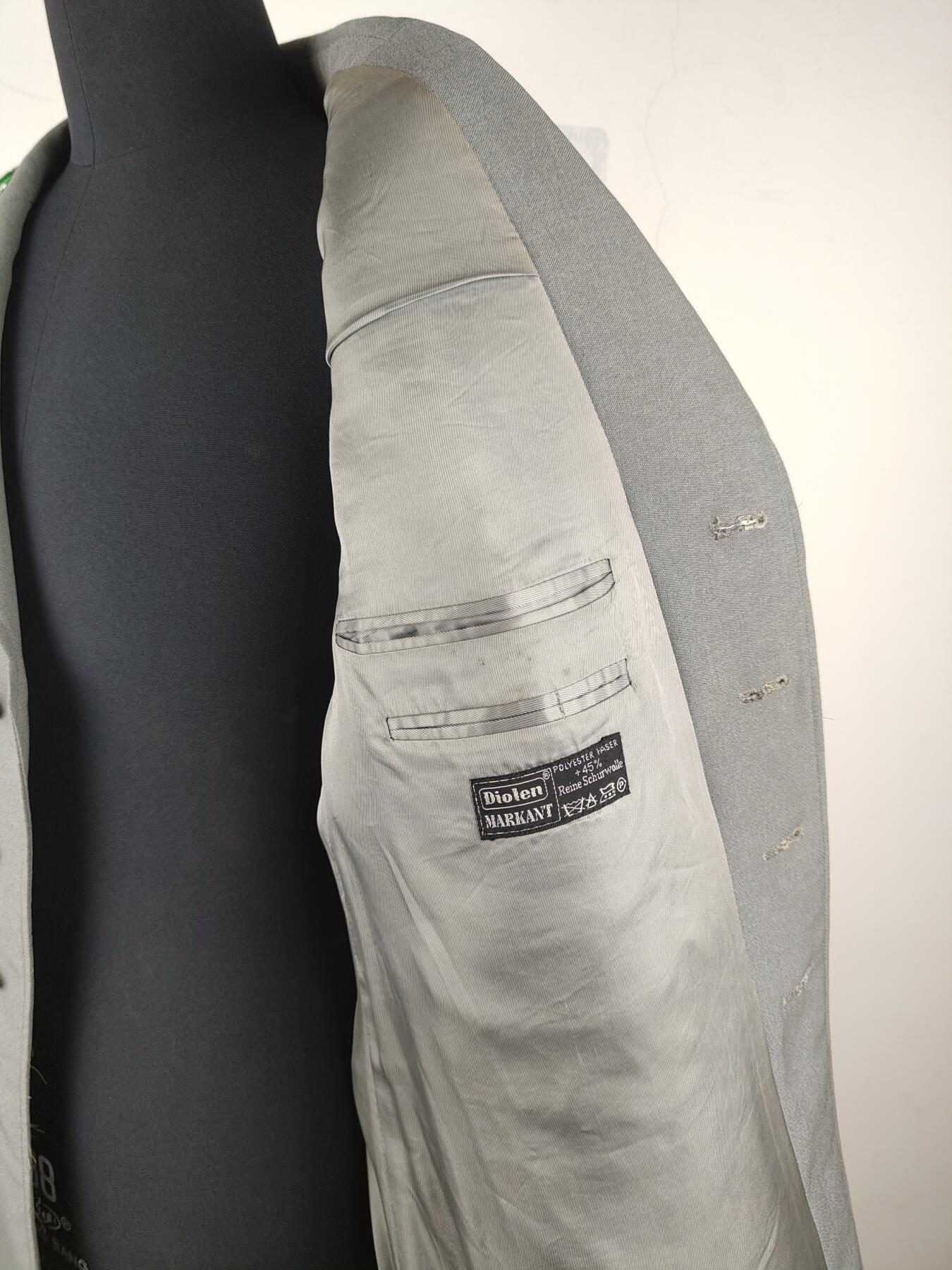 全场0元起拍 第176期 咸鱼国勋章拍卖专场 7月24日（周三）下午6：00开始 早期法袖 西德步兵少校常服上衣 胸围108 肩宽48 衣长80 袖长62