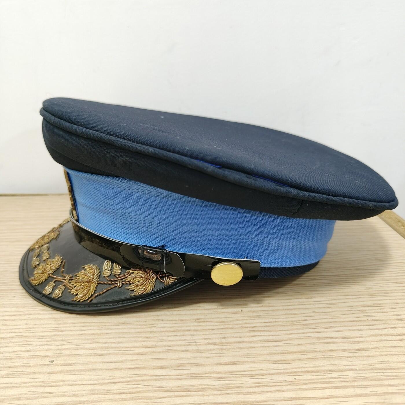 全场0元起拍 第176期 咸鱼国勋章拍卖专场 7月24日（周三）下午6：00开始 尼泊尔警察校官刺绣大檐帽 57CM