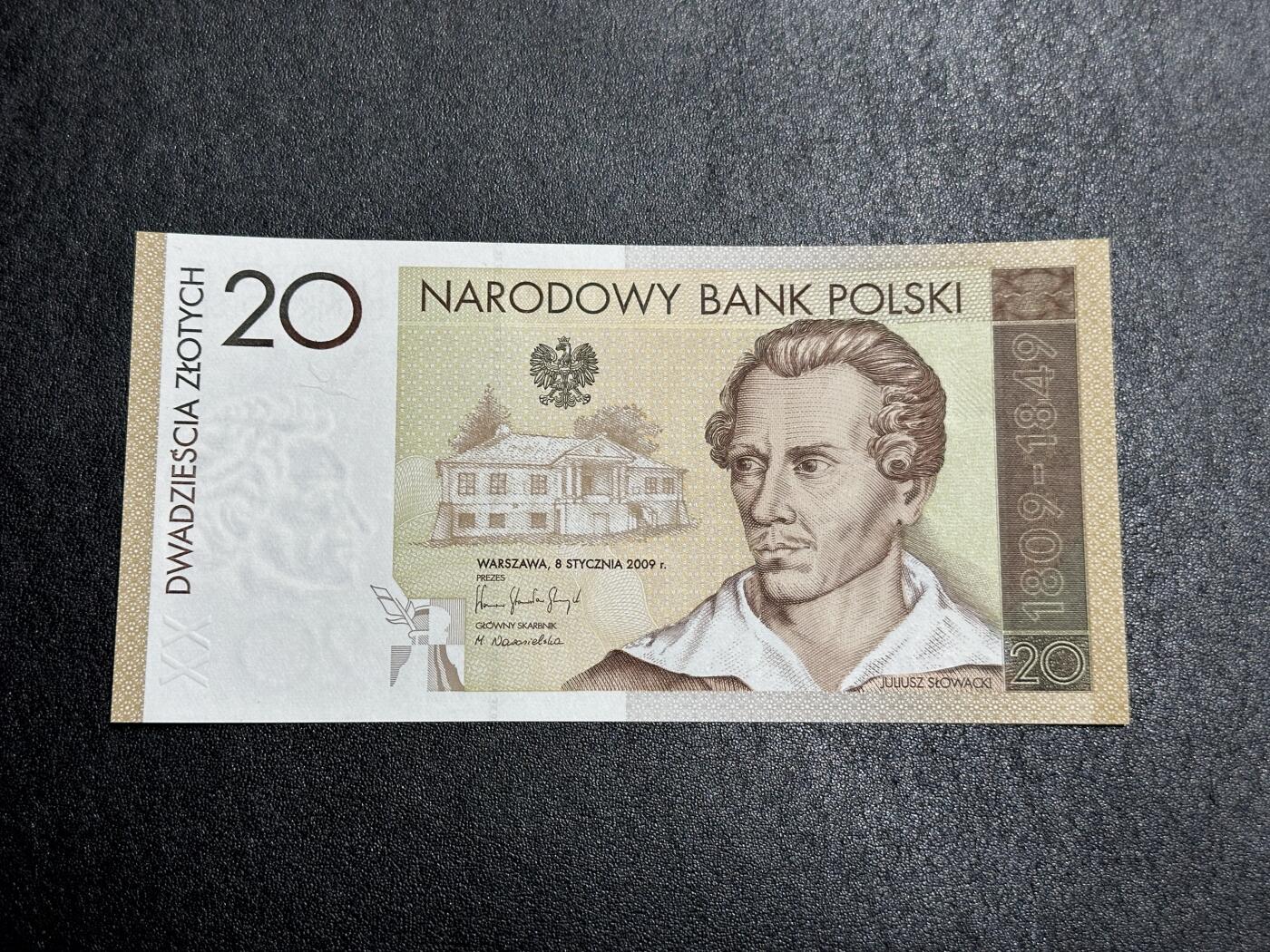 《外钞收藏家》第三百九十四期 2009年波兰20 全新UNC 纪念钞