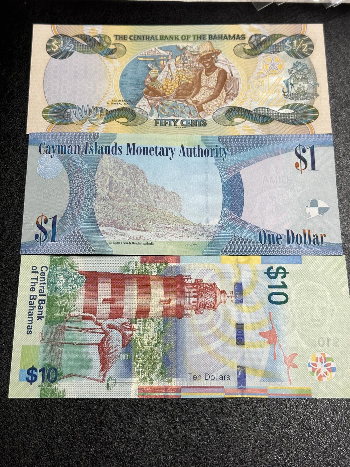 《外钞收藏家》第三百九十四期 巴哈马、开曼三张精美纸币 全新UNC