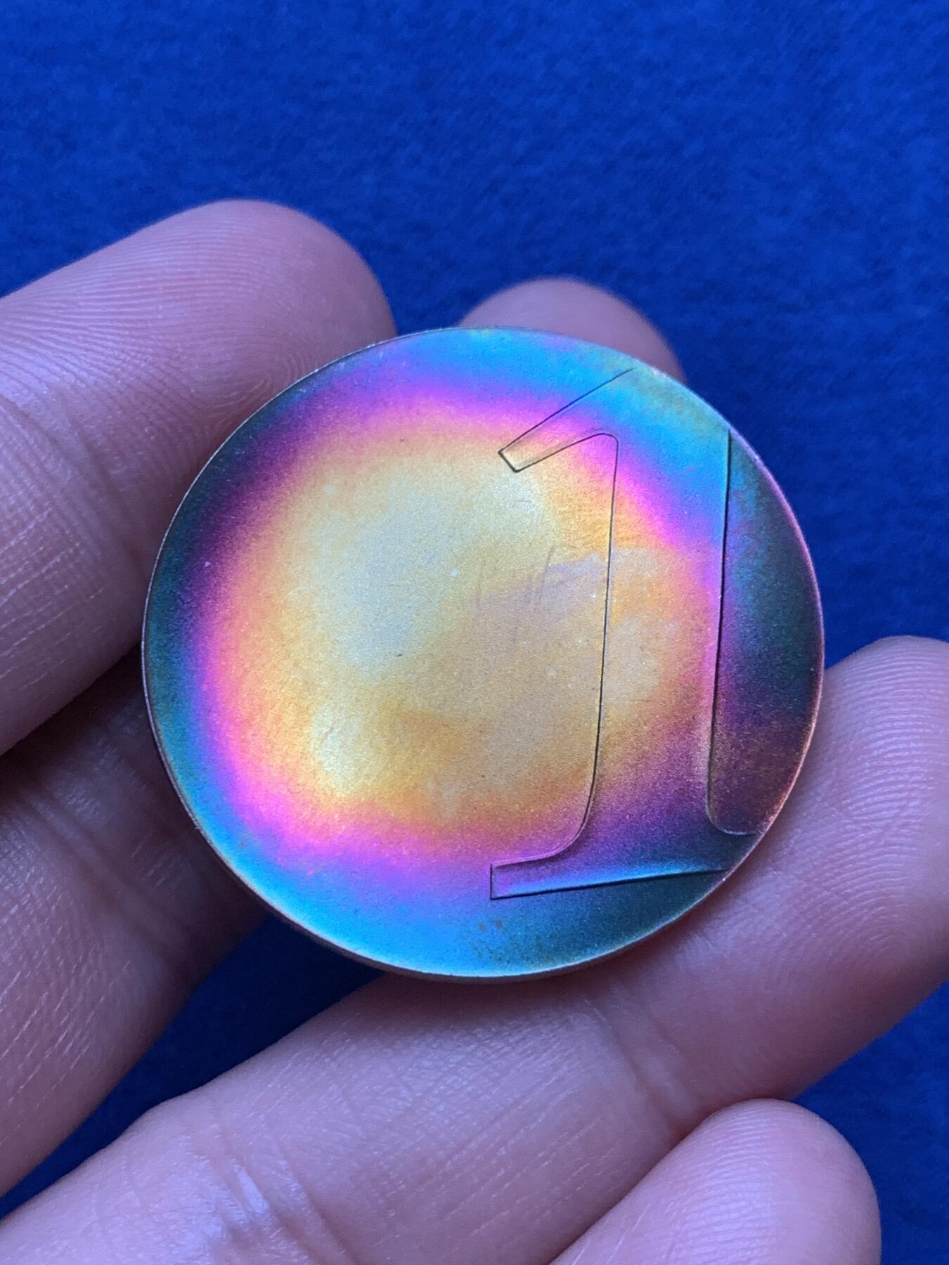 《竞宝斋》第289场- 周日，周一，周二 3场连拍 （全场包邮） 法国最后的1法郎银币 这个是原盒五彩环彩 原盒拆出来的 绝对不是人工包浆 喜欢五彩的冲就完了